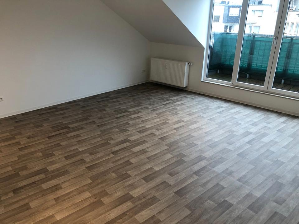 Thumbnail-2-Raum DG Wohnung