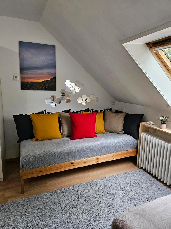 Thumbnail-3 Zimmer, Küche, Diele und Bad ca.60 m2.