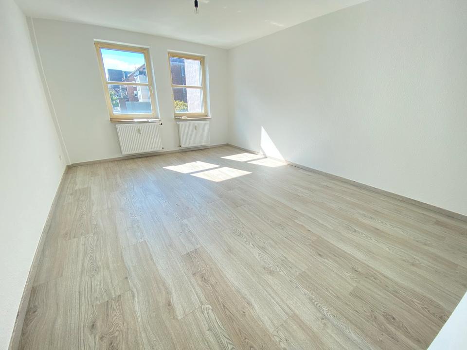 Thumbnail-Große 2 Raumwohnung frei ab Januar