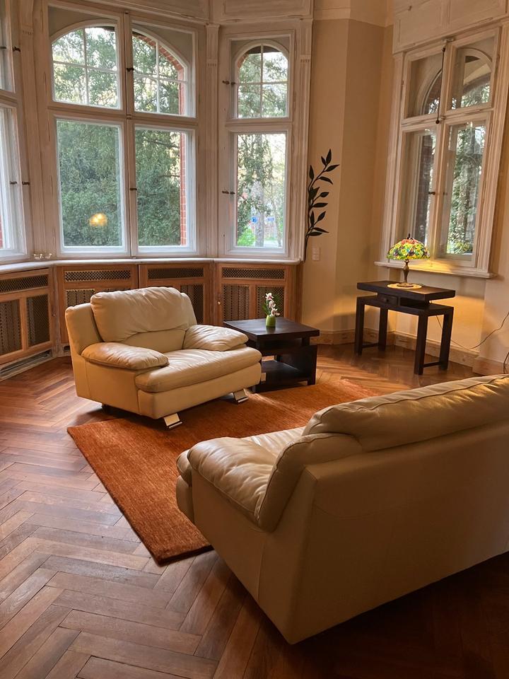 Thumbnail-Praxisraum (ca. 60 m²) in stilvoller Chefarztvilla