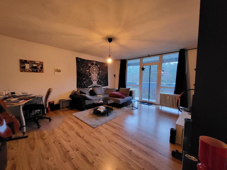 Thumbnail-Helle 2-Zimmer-Wohnung mit Balkon in Homburg – 62 m² inn Uni Nähe
