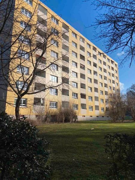 Thumbnail-Mitten drin statt nur dabei: ansprechende 2-Zimmer-Wohnung mit Balkon