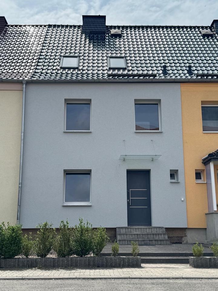 Thumbnail-Haus Barchfeld mit Garten,Garage, PV für Strom + Wasser