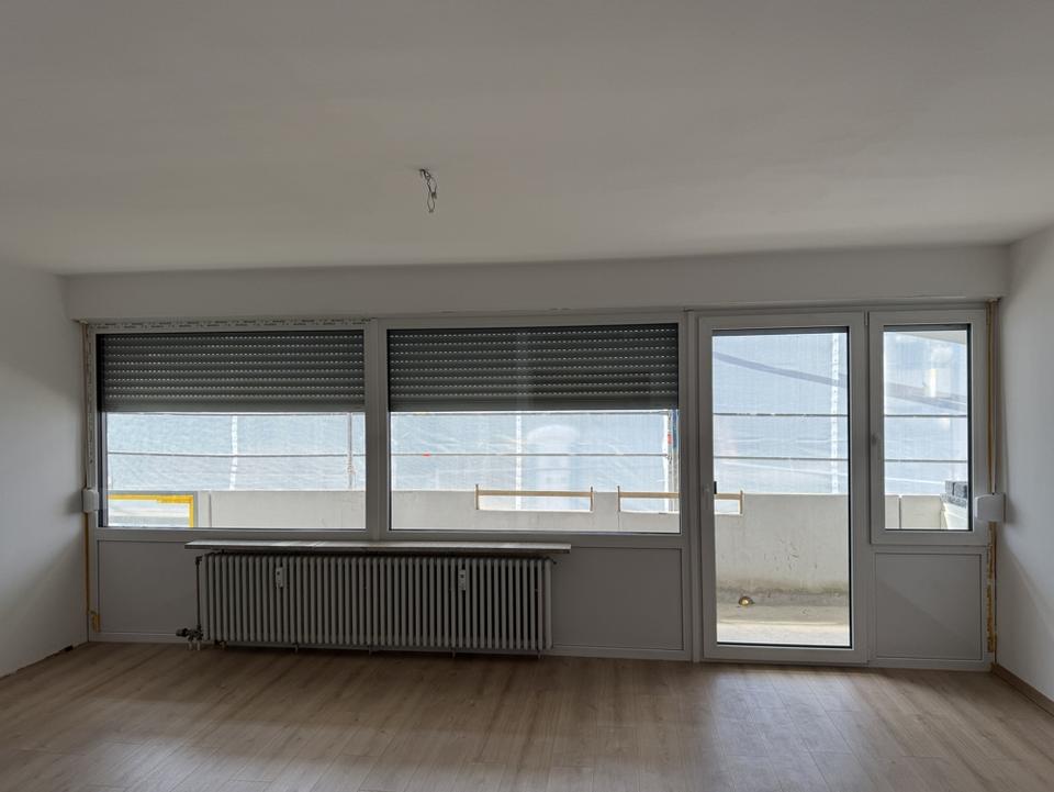 Thumbnail-Geräumige 1,5 Zimmer-Wohnung in MünchenNeuhausen