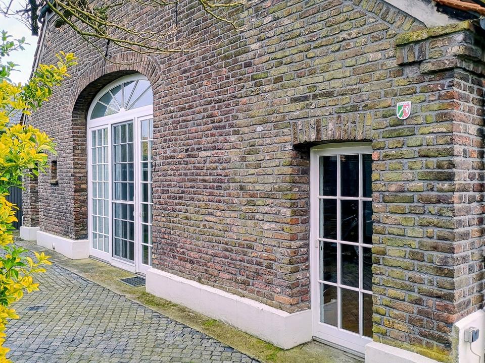 Thumbnail-Haus freistehendes Einfamilienhaus mit Garten von Privat