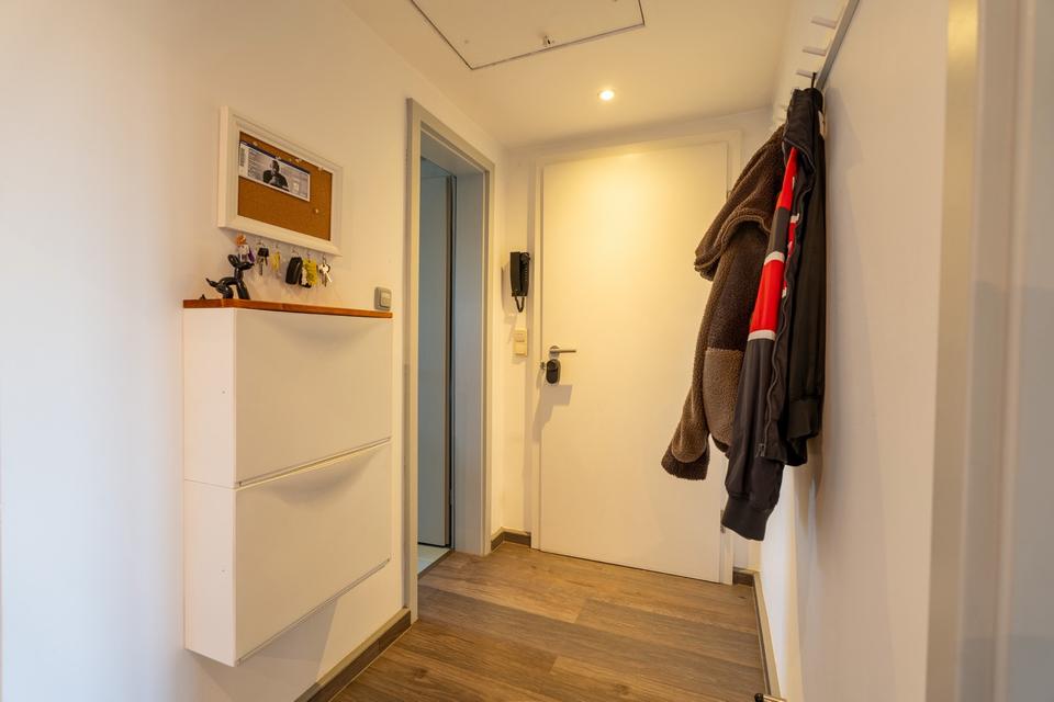 Thumbnail-Dachgeschosswohnung mit privatem Gartenanteil