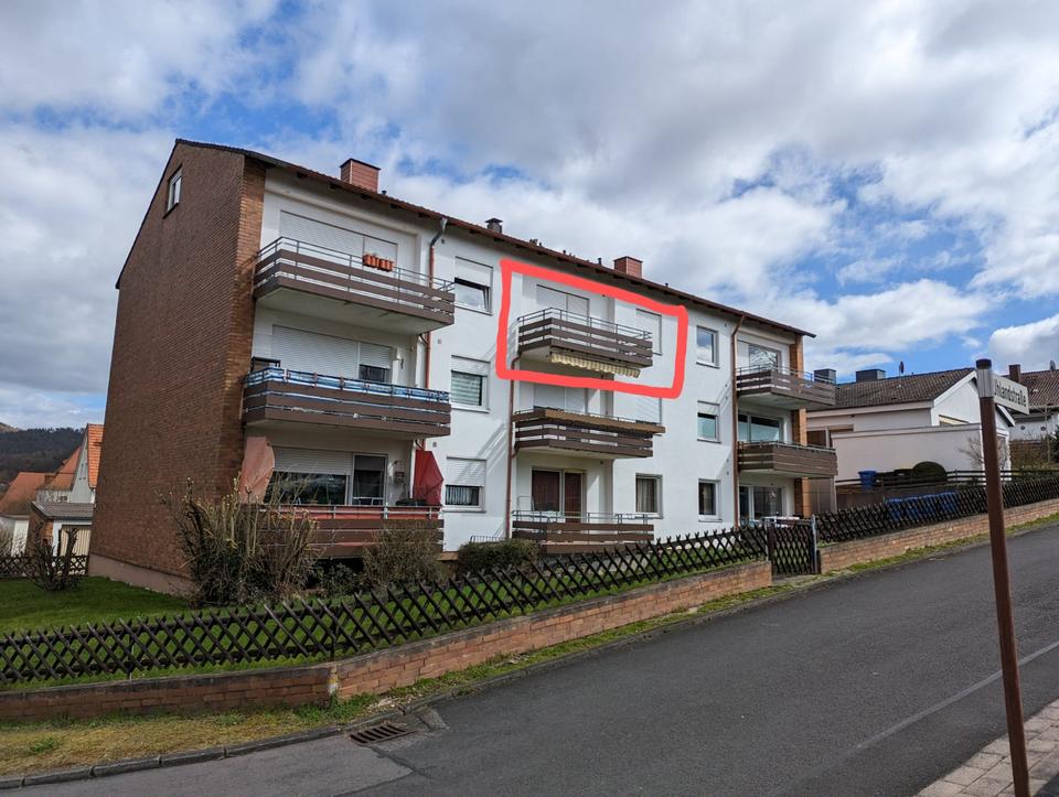 Thumbnail-2 Zimmer, Balkon, Küche, Bad, Kfz-Stellplatz, grün und ruhig!