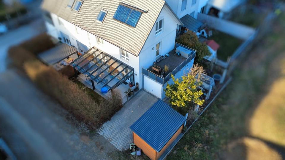 Thumbnail-Grenzach-Wyhlen: 5 Zimmer DHH mit Garage und Terrassenüberdachung