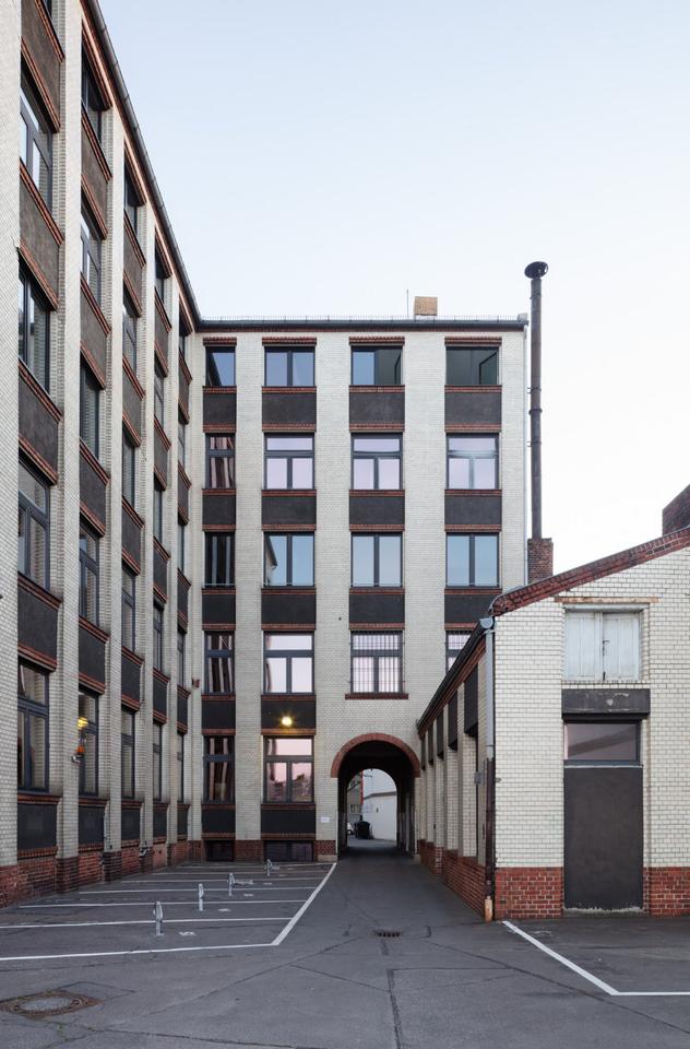 Thumbnail-Exklusive Büroetage mit Blick auf das Tempelhofer Feld – ca. 930 m²
