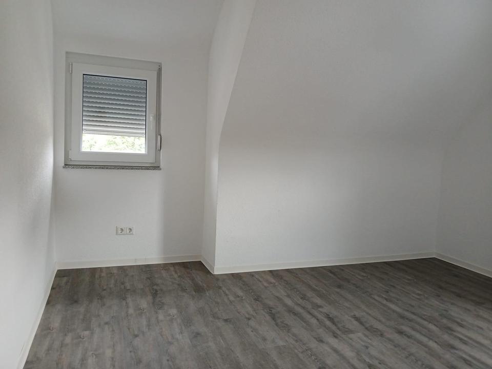 Thumbnail-Stilvolle 4,5-Zimmer-Wohnung mit EBK Mitten in der Stadt