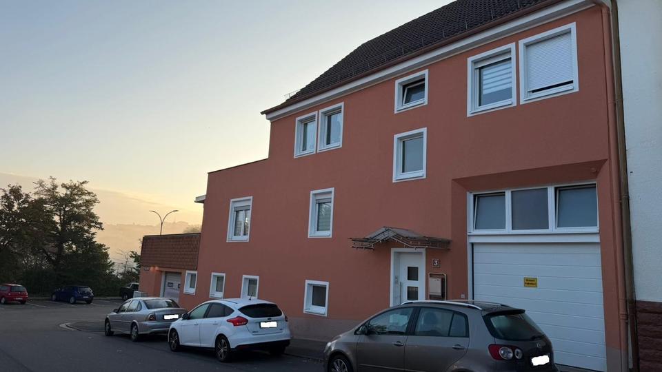 Thumbnail-Attraktive gepflegte Mehrfamilien-Gewerbeimmobilie, ca.6% Rendite