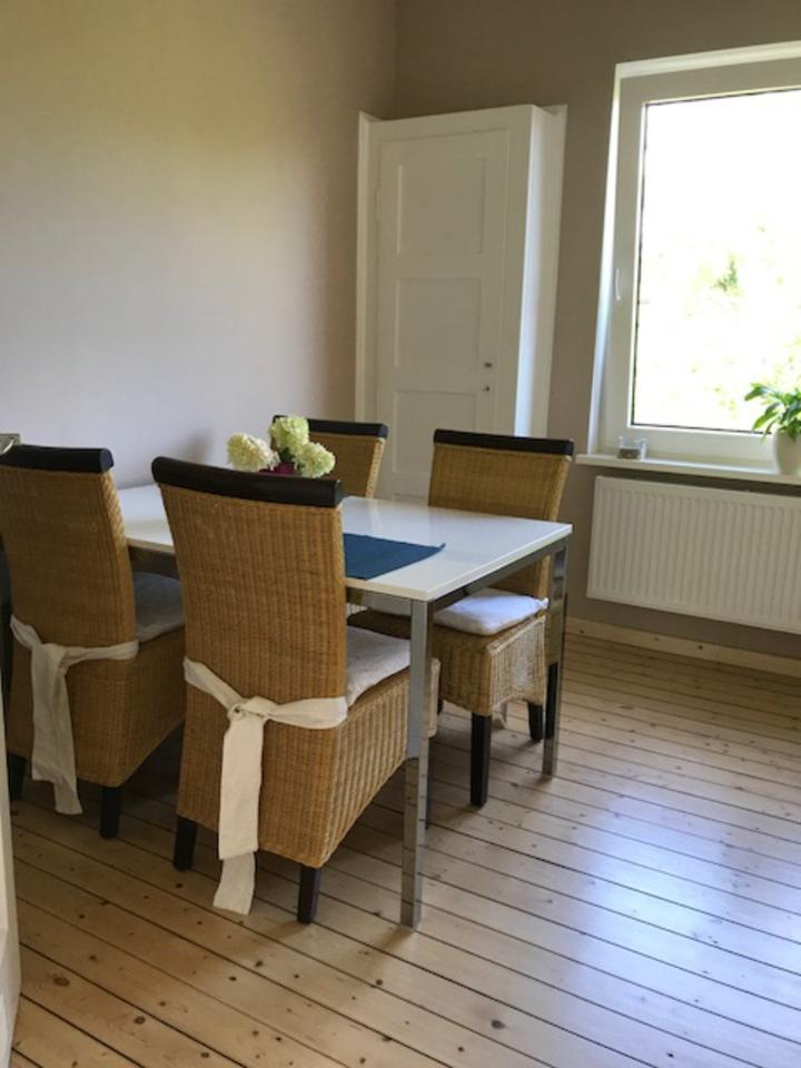 Thumbnail-Wunderschöne helle 2 Zimmerwohnung mit Parkettboden