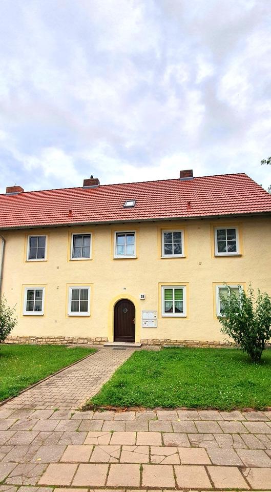 Thumbnail-Modernisierte 2 Zimmerwohnung mit EBK zu vermieten