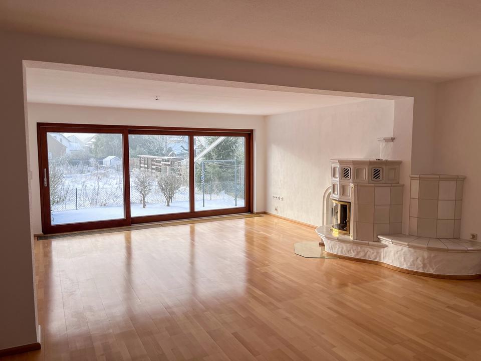 Thumbnail-150 m² Reihenendhaus mit 4-Zimmern, kleinemSüdgarten & Vollkeller