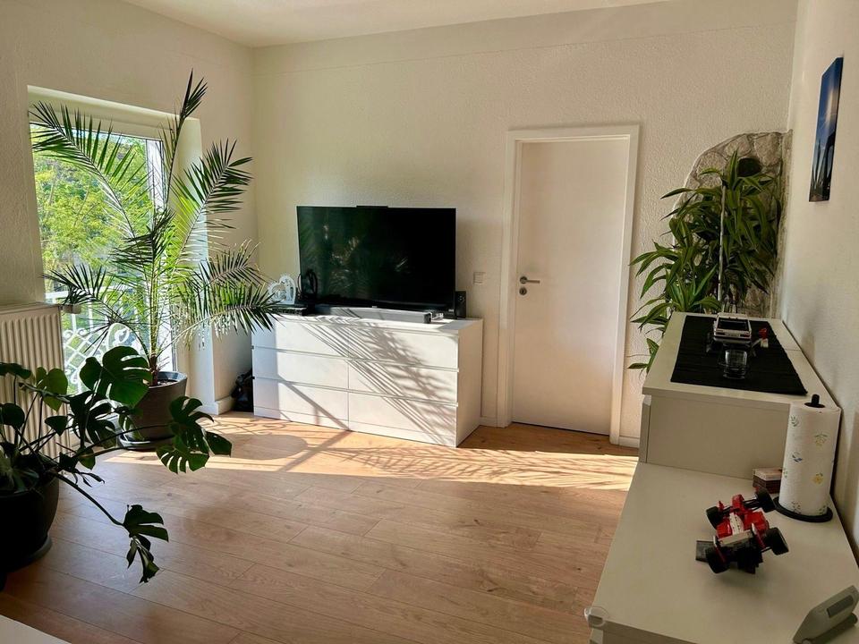 Thumbnail-Helle 3 Zimmer Wohnung im Grünen