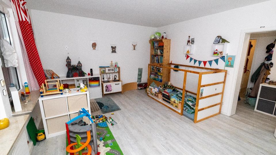 Thumbnail-3-Z-Whng. mit Wintergarten und Gartenanteil