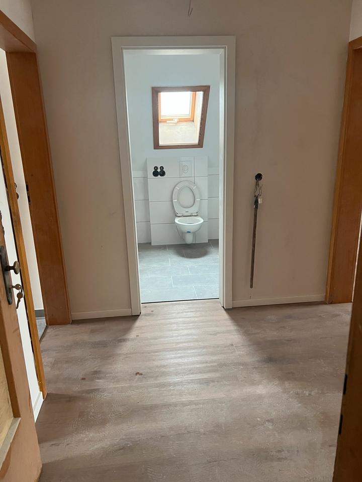 Thumbnail-3 Zimmer Wohnung 65qm Lollar Renoviert