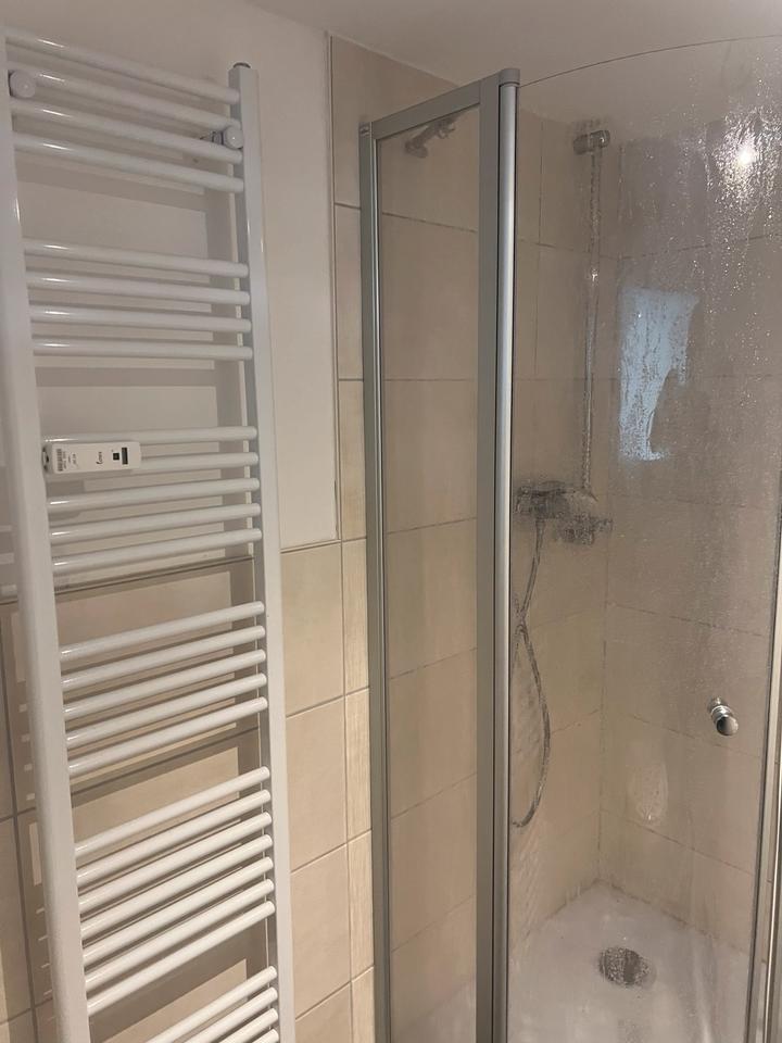 Thumbnail-Helle 2 Zimmerwohnung zu vermieten.