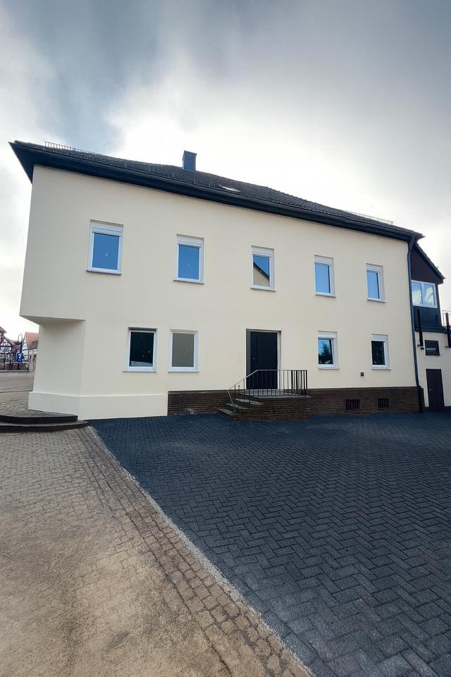 Thumbnail-Erstbezug nach Kernsanierung !!