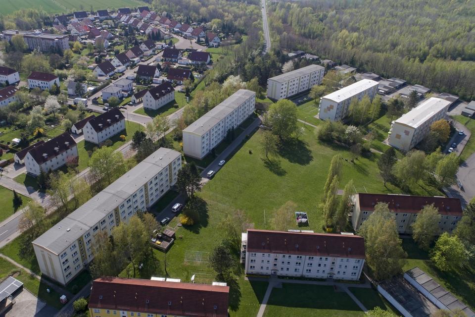 Thumbnail-Blick über Borna - 3-Raumwohnung mit Balkon!