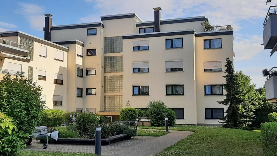 Thumbnail-3,5 Zimmer Wohnung + Hobbyraum mit separatem WC u. Dusche