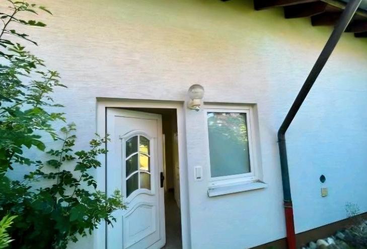 Thumbnail-4 Zimmer mit Garten, Balkon und Terrasse zu vermieten