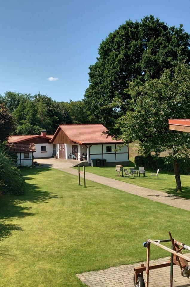 Thumbnail-Einfamilienhaus, WerkstattHalle mit großem Grundstück