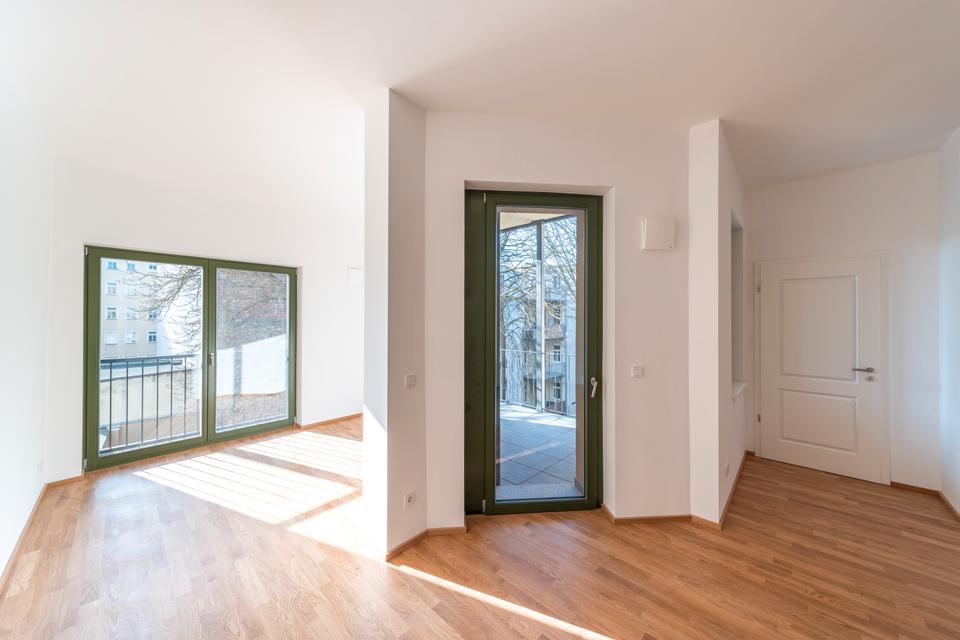 Thumbnail-Helle 2-Raumwohnung mit Balkon - WE05