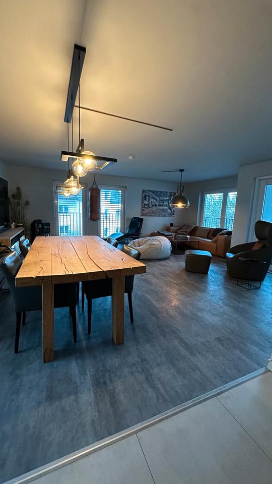 Thumbnail-4- Zimmer Wohnung Zwei Balkone Garage