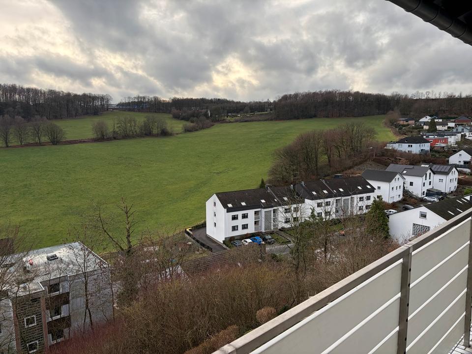 Thumbnail-Lüdenscheid Dickenberg 4,5 Zimmer mit herrlichem Blick ins grüne