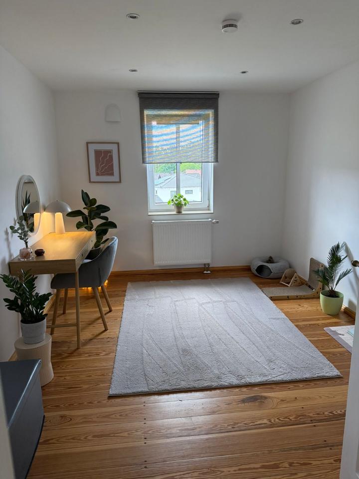 Thumbnail-schöne 4 Zimmer-Wohnung in Bodenwöhr- Blechhammer