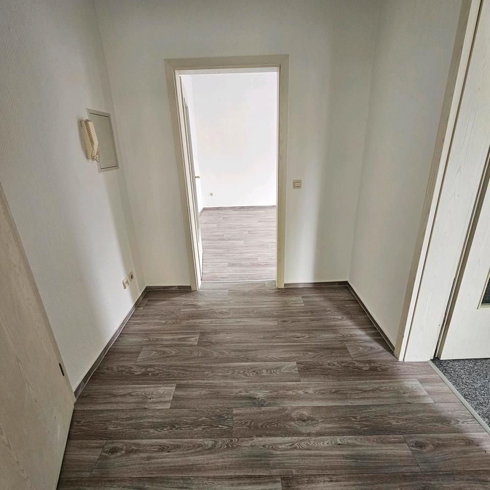 Thumbnail-Vermiete 2-Raum-Wohnung mit PKW Stellplatz