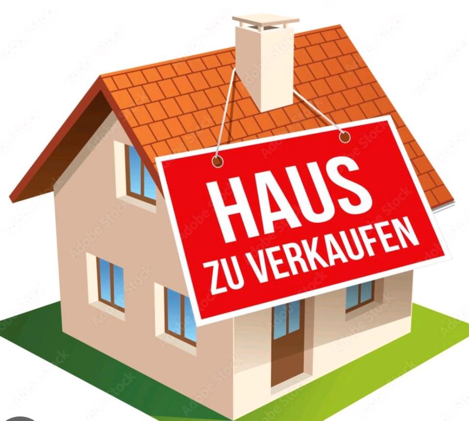 Thumbnail-Großes Wohnhaus mit Nebengebäuden
