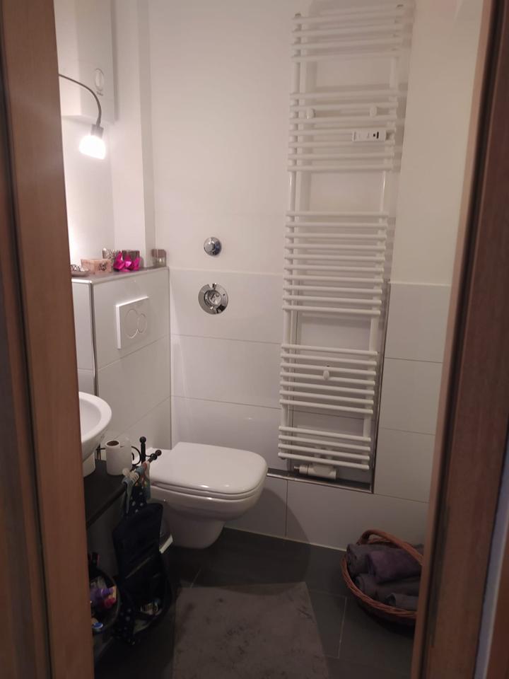 Thumbnail-55qm, 2,5 Zi, bezugsfertig, mit Hausreinigung,Internet, Echtholzp