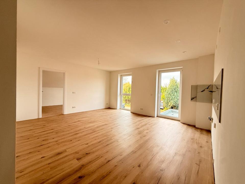 Thumbnail-Neubau mit 3 ZKB, Solaranlage, Wärmepumpe, Bodenheizung, Wallbox