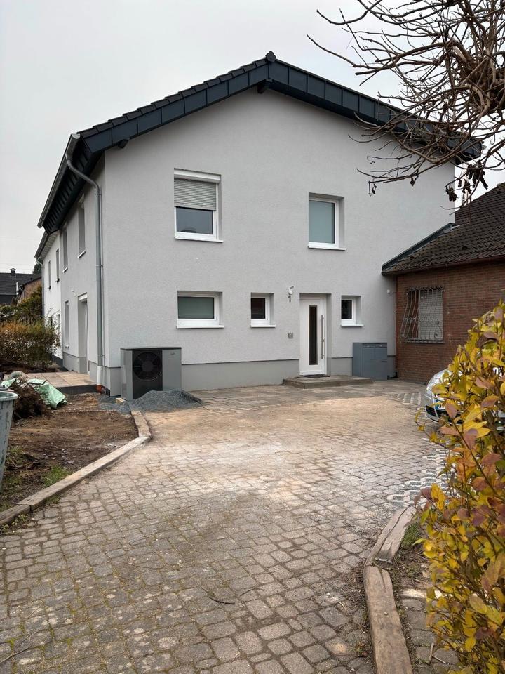 Thumbnail-Charmante 4,5 Zimmer Wohnung mit Garten in Köln-Heimersdorf