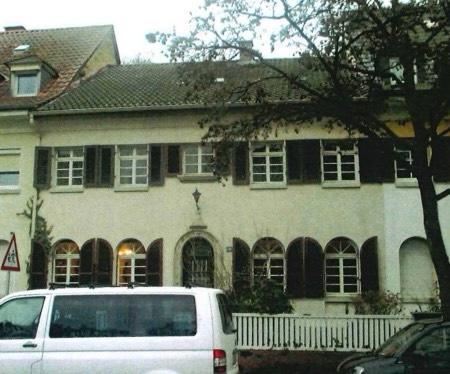 Thumbnail-Reihenhaus-Villa auf der Parkinsel zu verkaufen