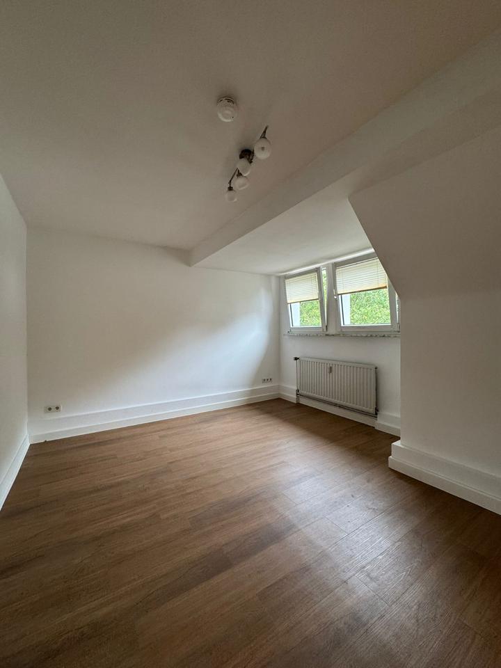 Thumbnail-2,5 Zimmer - Wohnung, Exklusiv und ruhig gelegen!