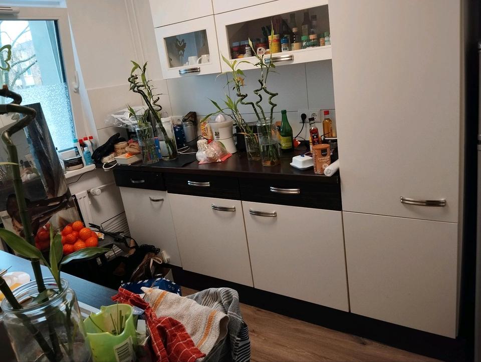 Thumbnail-Biete Einbauküche,sie soll bis 20.12.2025 Raus!