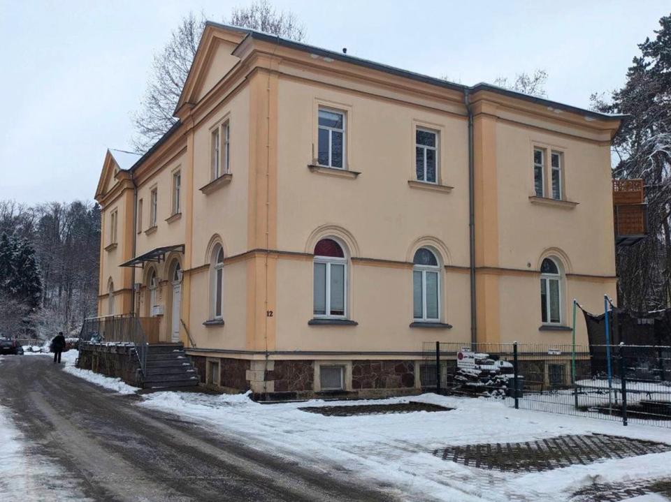 Thumbnail-schickes, möbliertes Appartment in Altbau-Villa