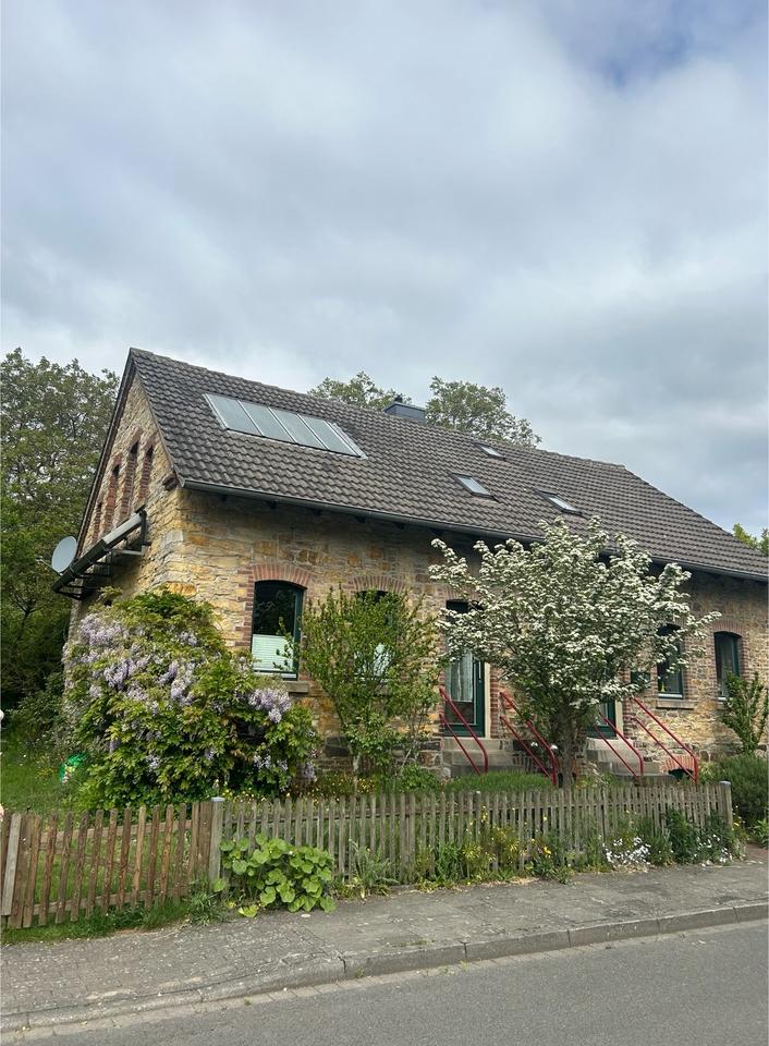 Thumbnail-Großzügiges Haus mit großem Garten - eine Idylle für eine Familie