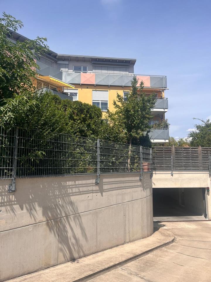 Thumbnail-Neuwertige 3-Zimmer-Penthousewohnung im Süden Nürnbergs