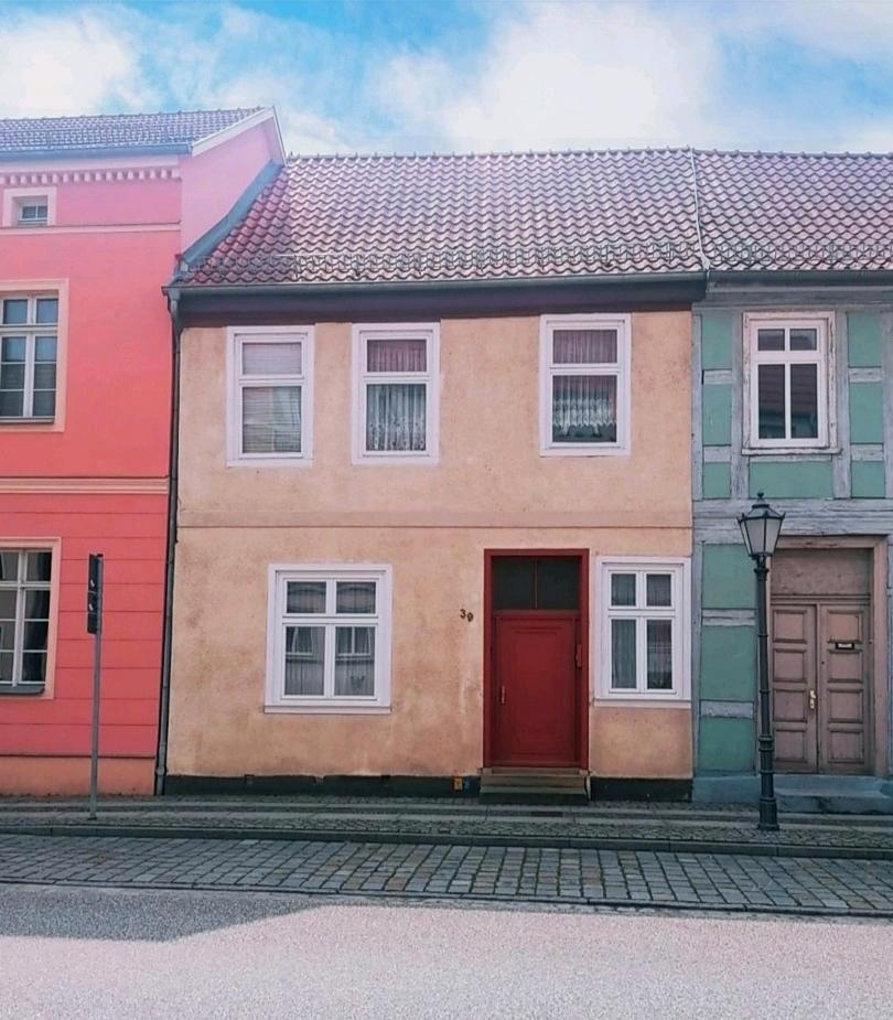 Thumbnail-Sanierungsbedürftiges Altstadthaus