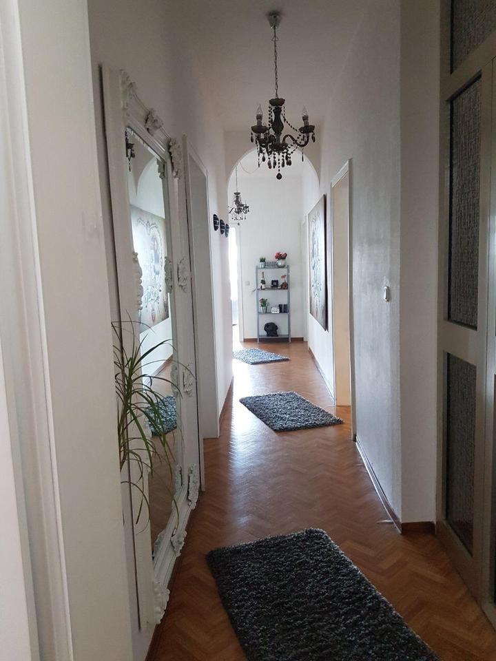 Thumbnail-Attraktive Altbauwohnung mit Blick auf die Blomberger Altstadt