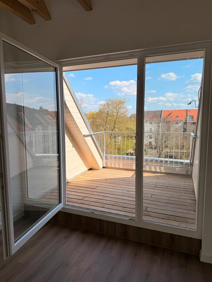 Thumbnail-Helle 3-Raum-Wohnung im Erstbezug