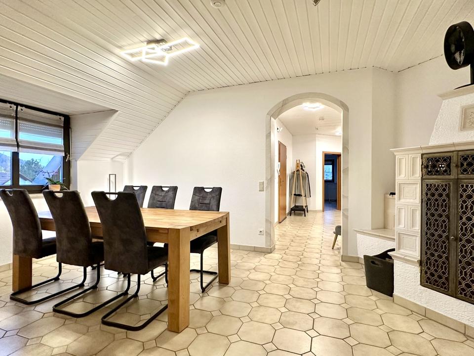 Thumbnail-Attraktive 4,5-Zi-Wohnung mit Blick auf den Schloßberg inkl. EBK - frei nach Abstimmung!