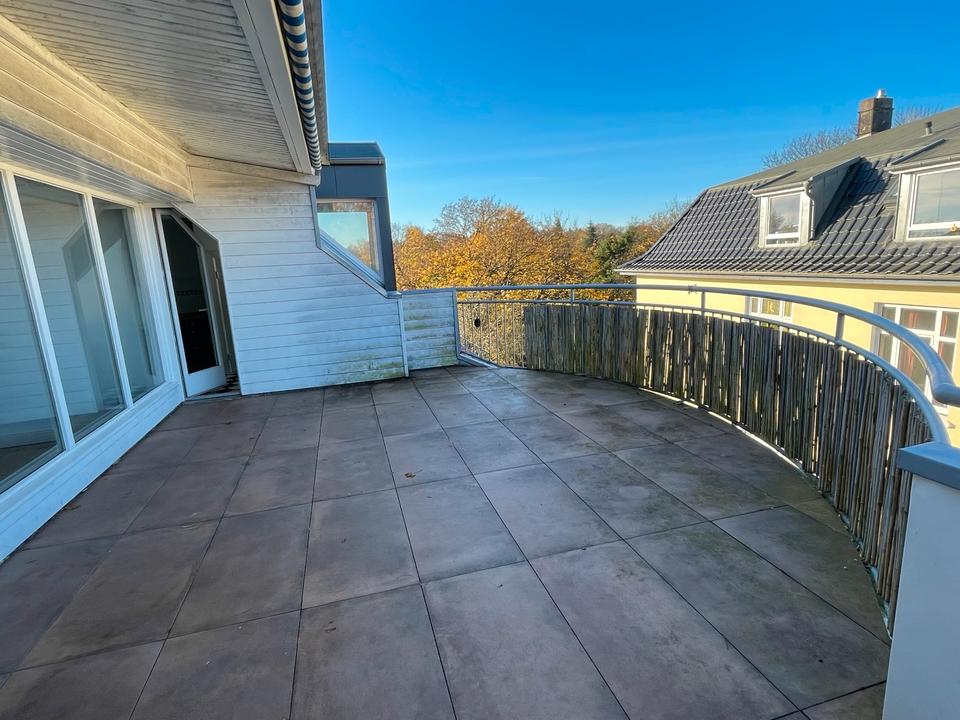 Thumbnail-❤️Dachterrassenwohnung, geräumig mit Blick ins Grüne