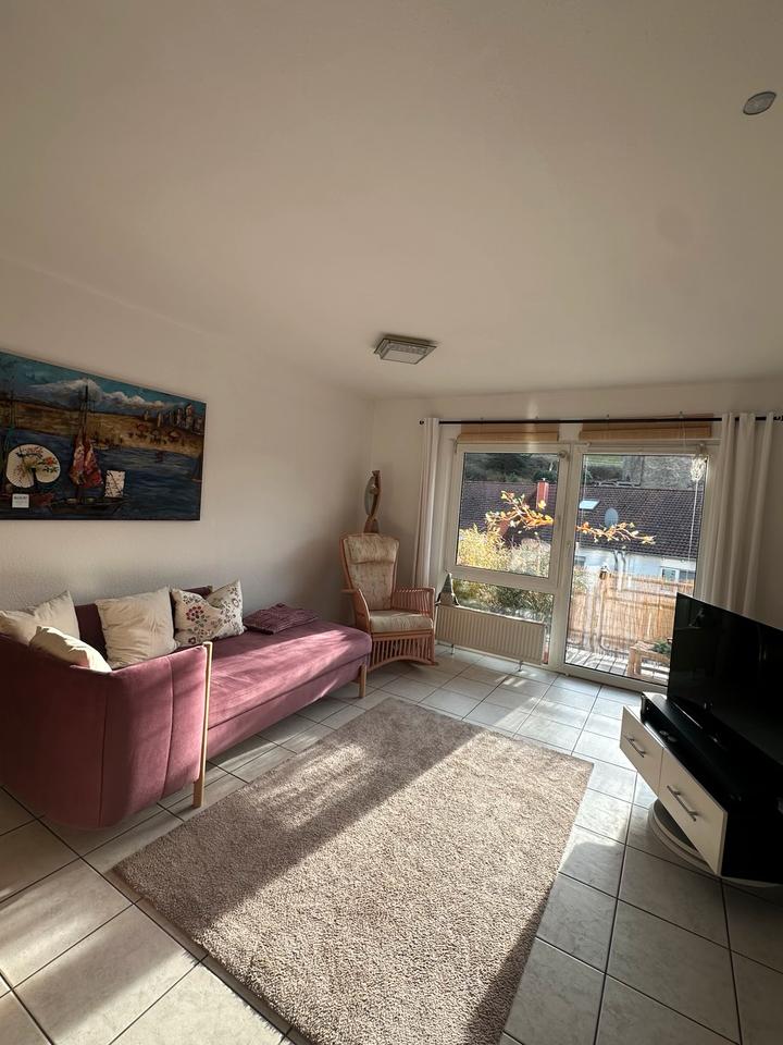 Thumbnail-Helle 2-Zimmer Wohnung mit Blick ins Grüne