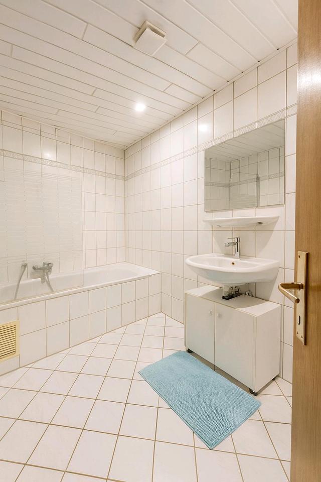 Thumbnail-3-Zimmer-Wohnung 80qm in Obermoschel