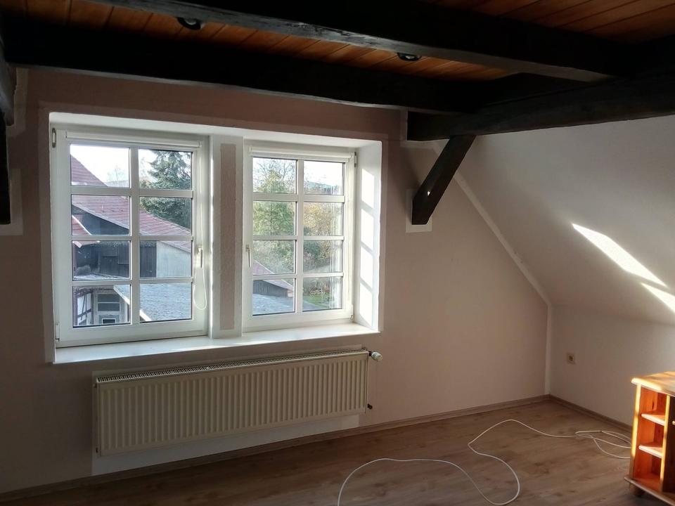 Thumbnail-Dachgeschosswohnung in Großenenglis